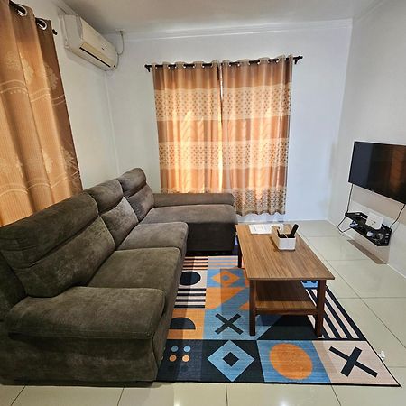 Fiji Home Apartment Hotel Suva Bagian luar foto