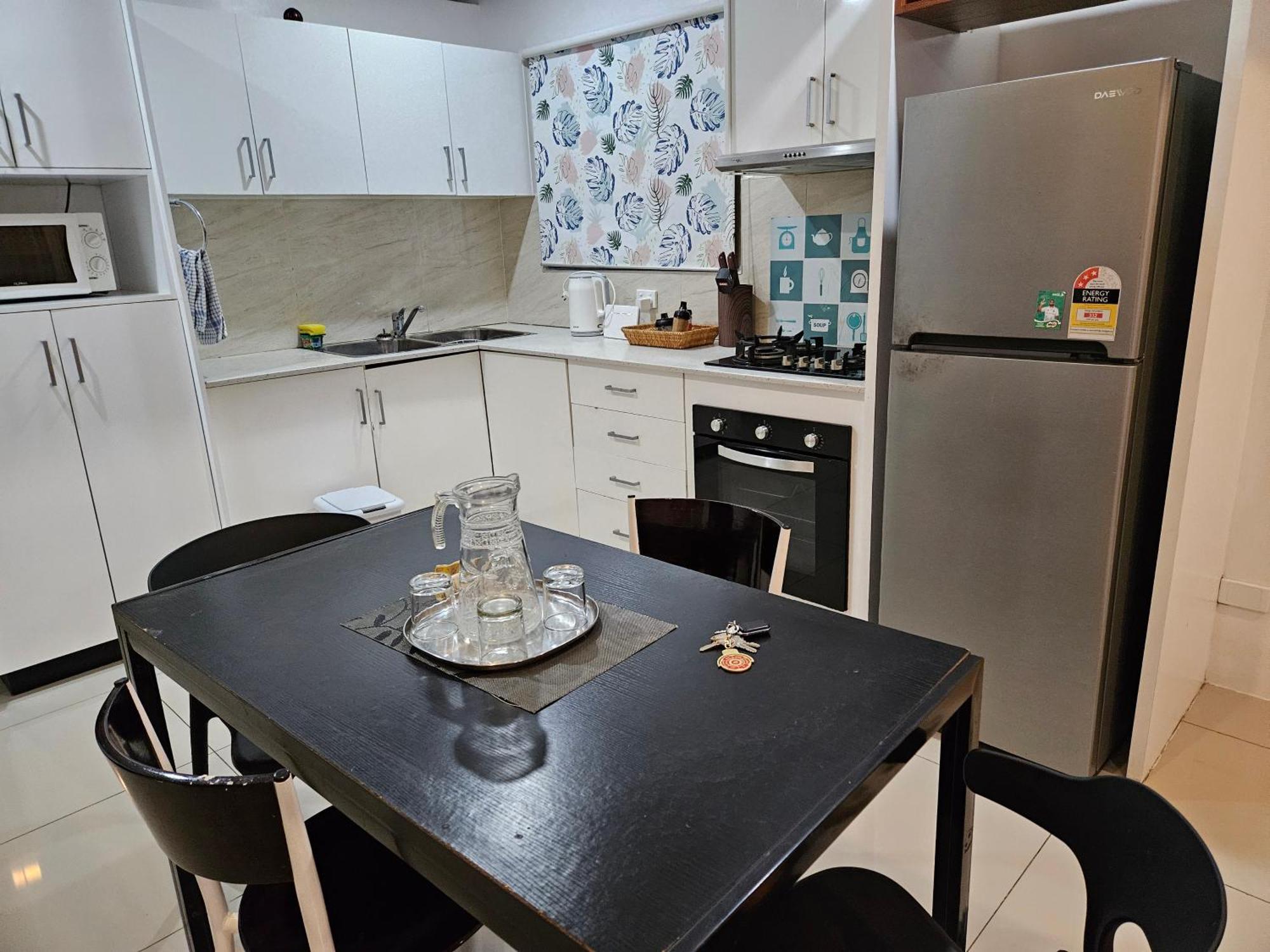 Fiji Home Apartment Hotel Suva Bagian luar foto