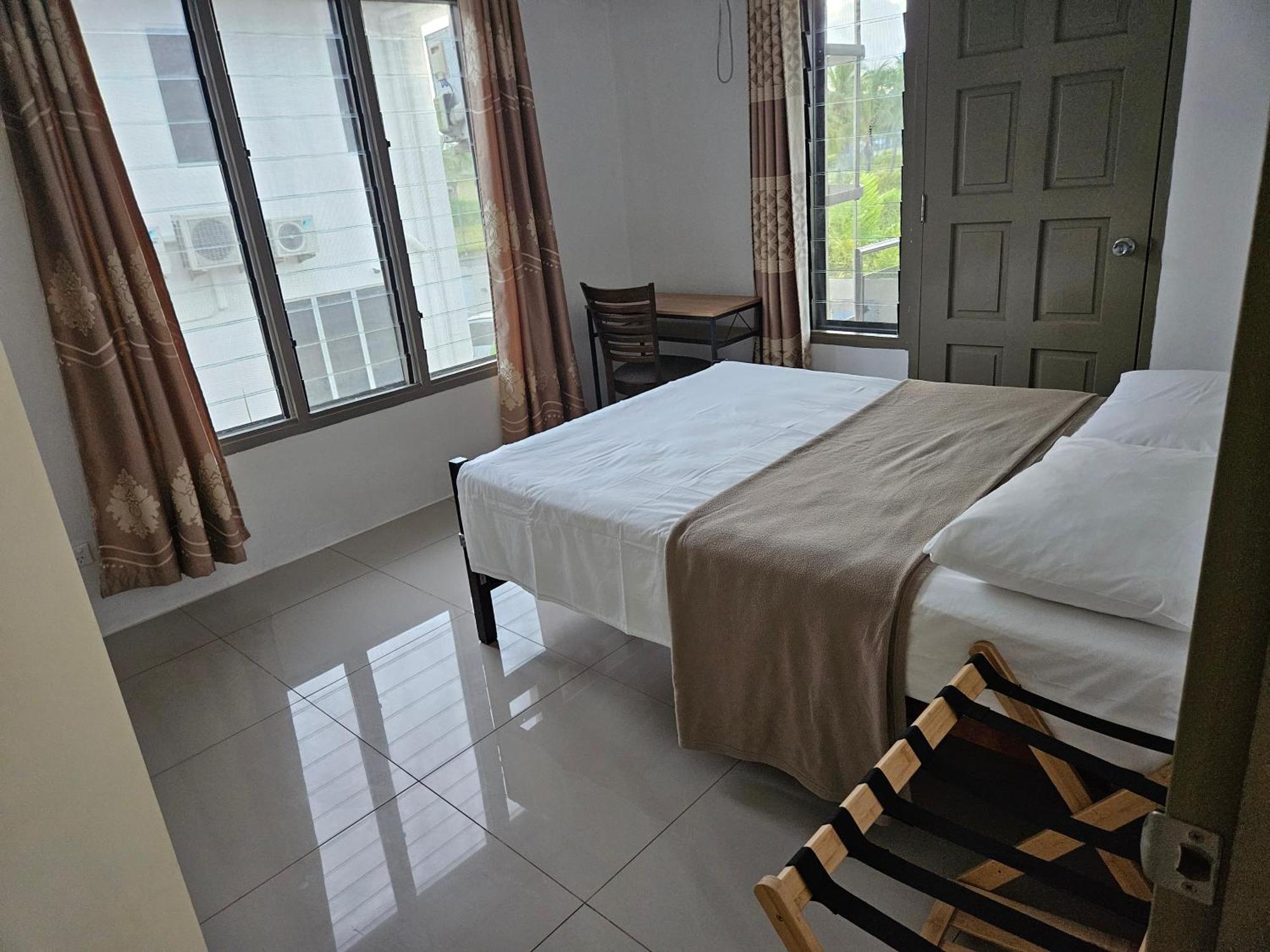 Fiji Home Apartment Hotel Suva Bagian luar foto