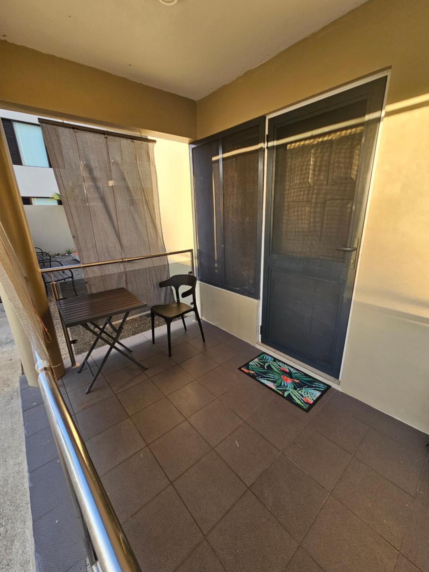 Fiji Home Apartment Hotel Suva Bagian luar foto