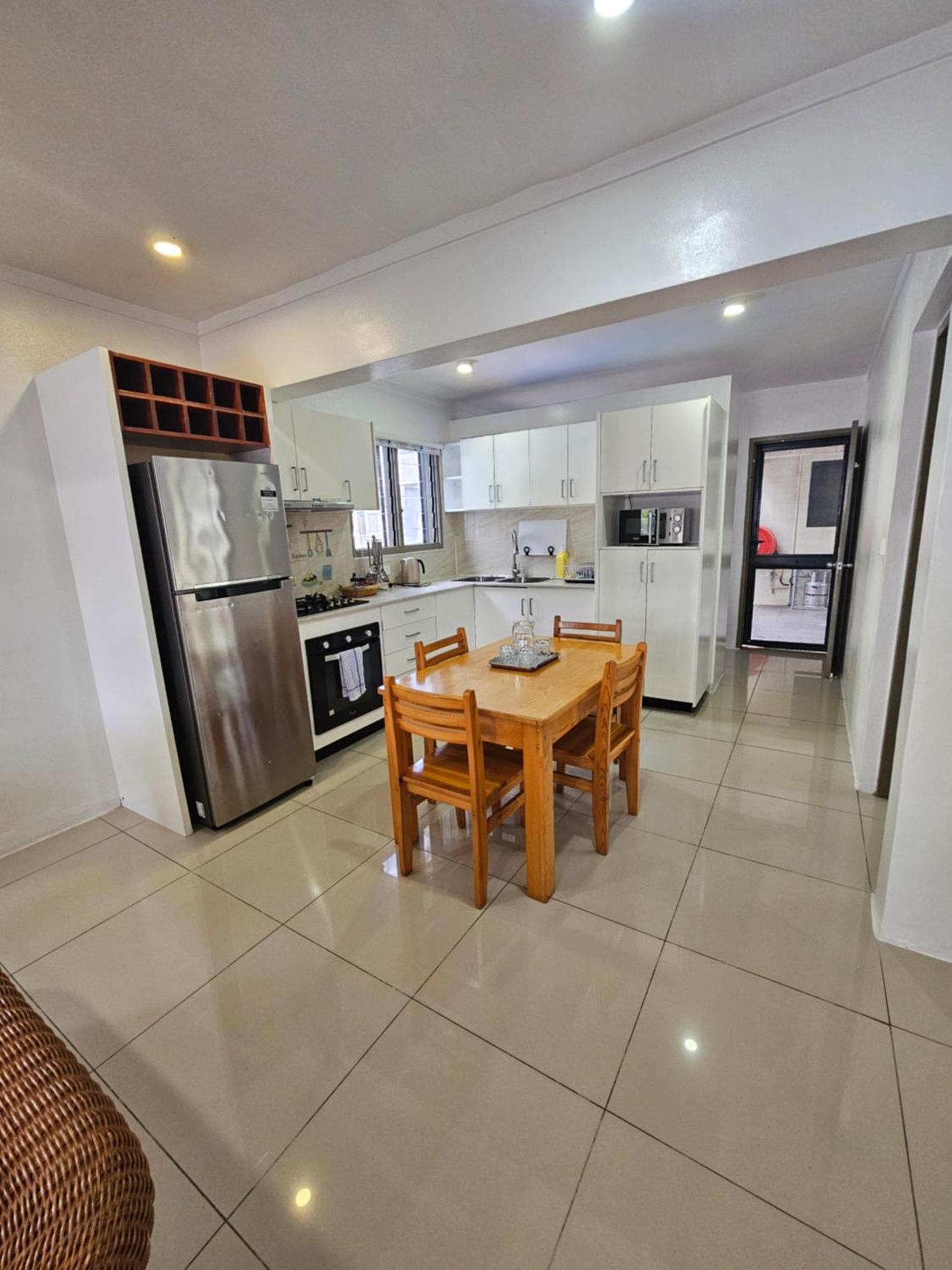 Fiji Home Apartment Hotel Suva Bagian luar foto