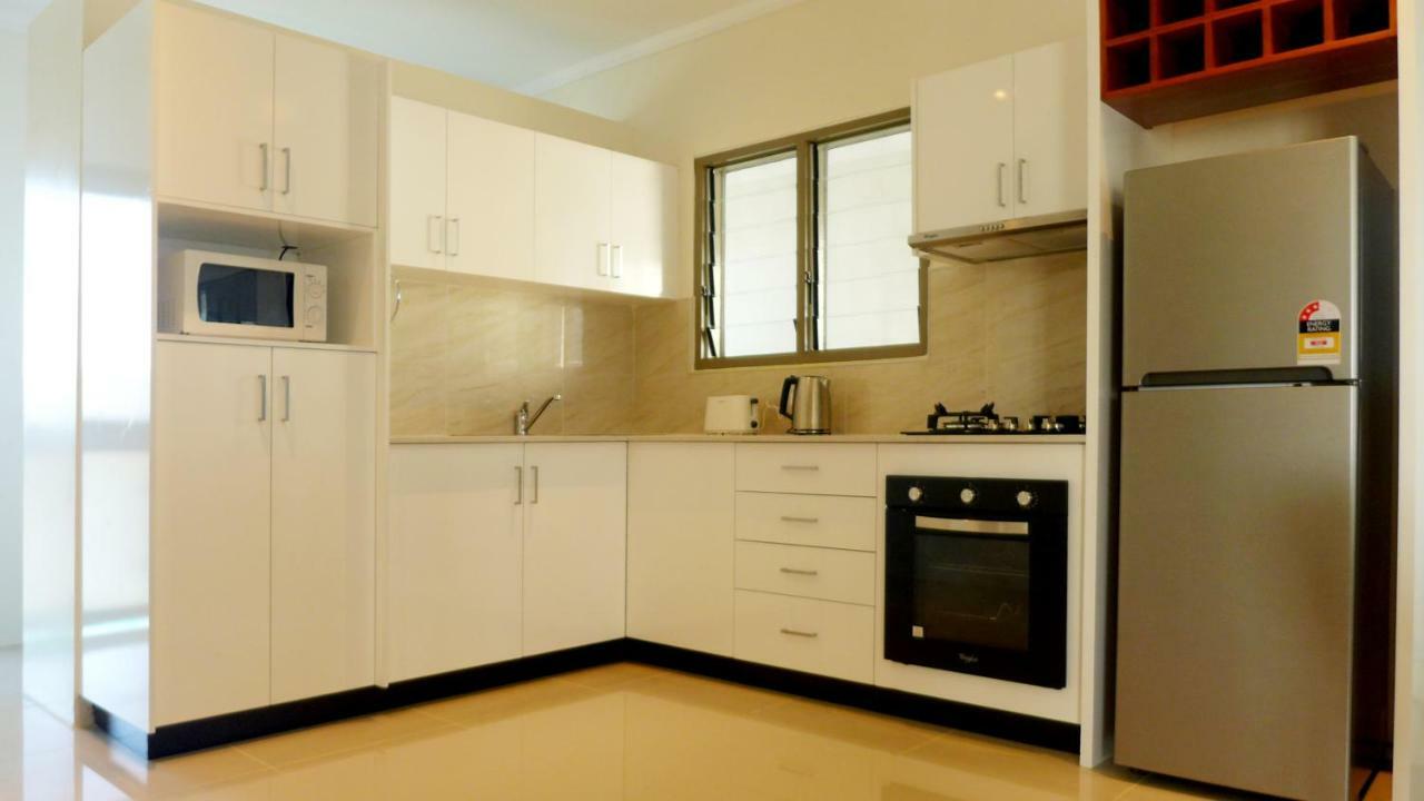 Fiji Home Apartment Hotel Suva Bagian luar foto