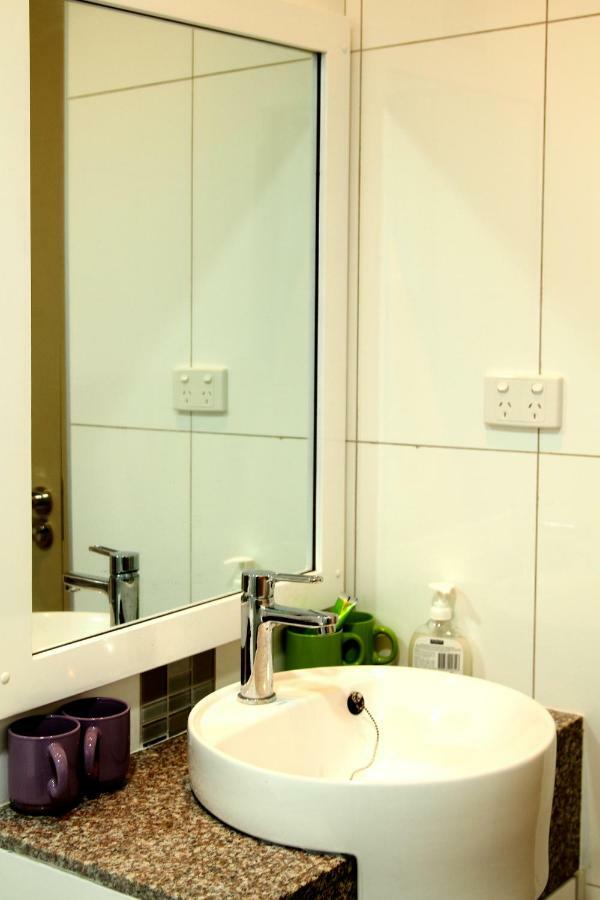 Fiji Home Apartment Hotel Suva Bagian luar foto